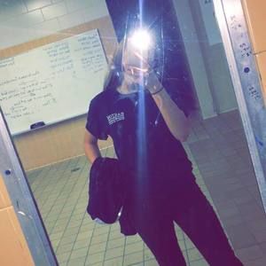 Meet your Posher, Destinee